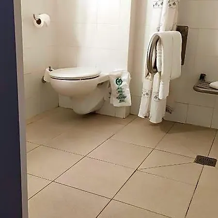 Ibis Costa Brava Girona