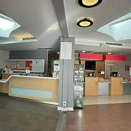 Ibis Costa Brava Hotel Girona